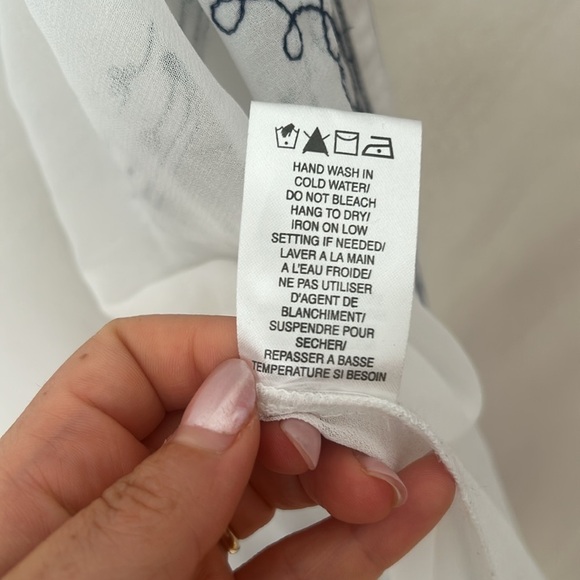 KOY Resort Soft White Beach Cover Up robe - Picture 8 of 9